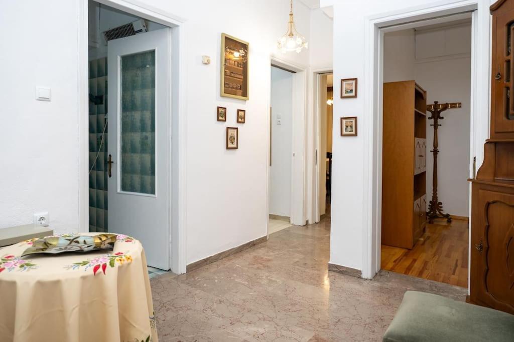 Theoni Central Apartment Kalambaka Esterno foto